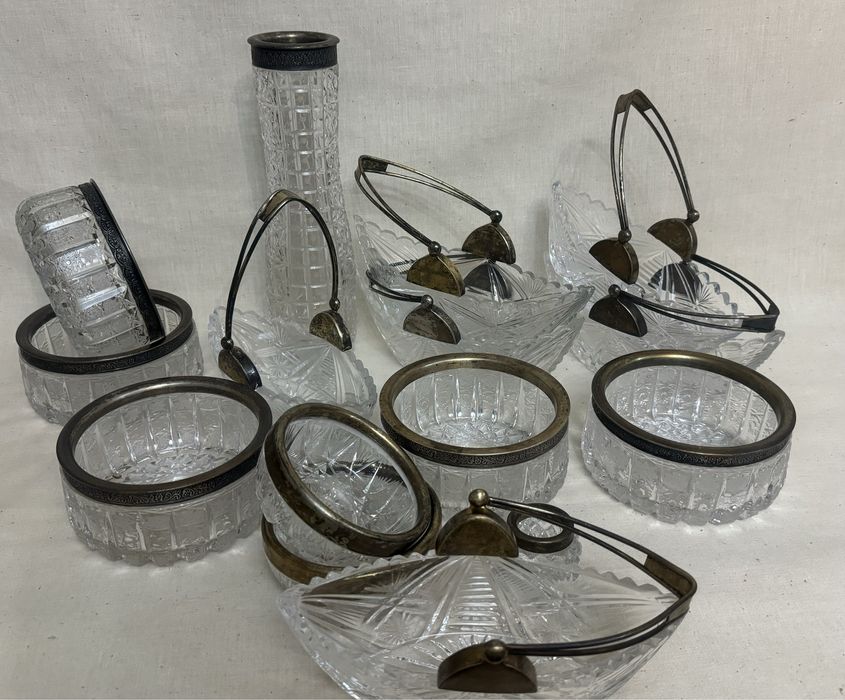 Хрустальные винтажные вазы