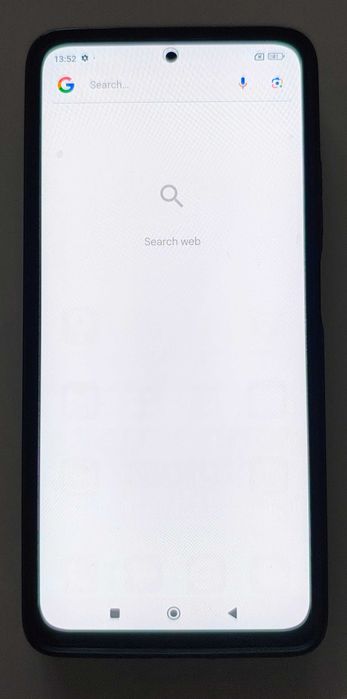 Продавам Xiaomi Redmi Note 11 Pro 5G 8GB RAM 128GB