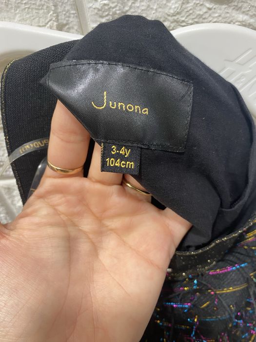 Официални дрехи за момиче