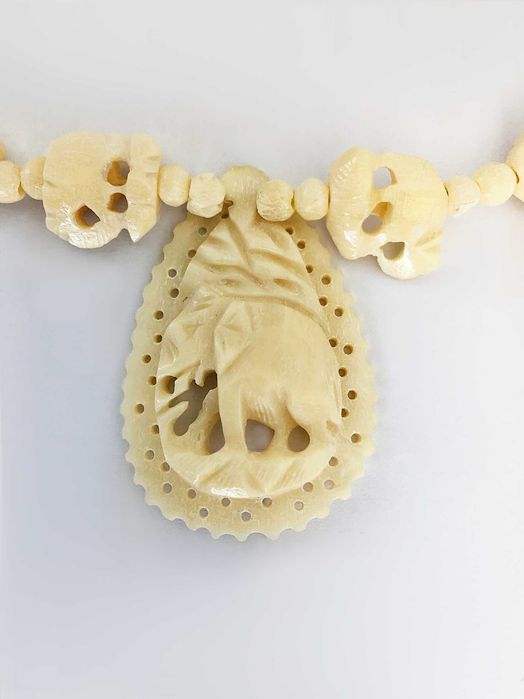 Красиви бижута от естествени материали