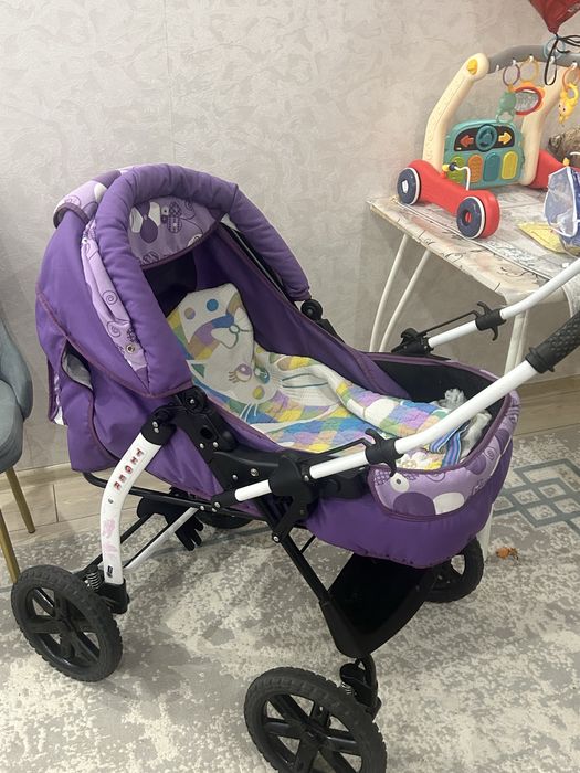 Коляска всесезонная