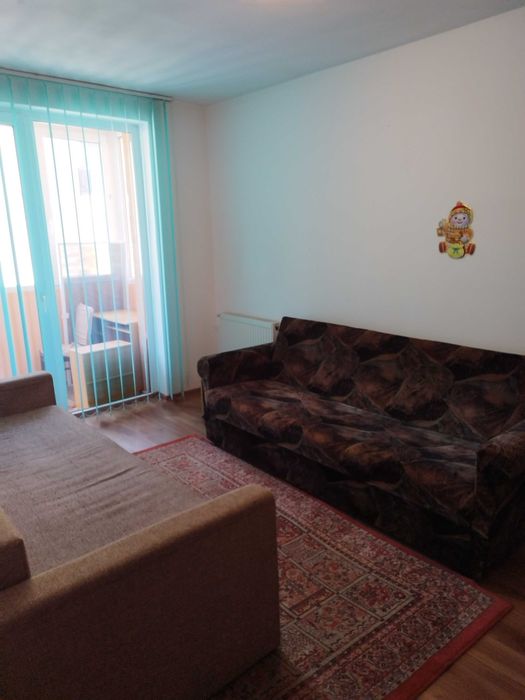 Apartament o cameră de închiriat în Florești