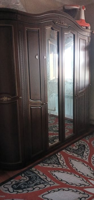 Спальный гарнитур