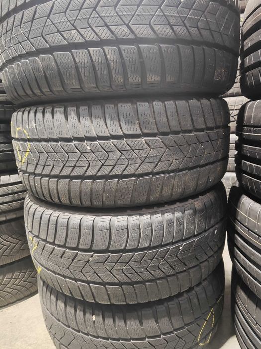 4бр.зимни гуми 235/50/20-255/45/20 Pirelli спорт пакет