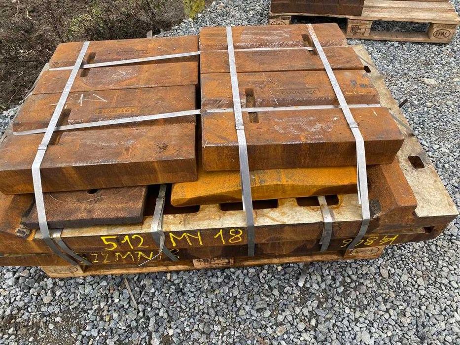 Falci concasor fixe si mobile