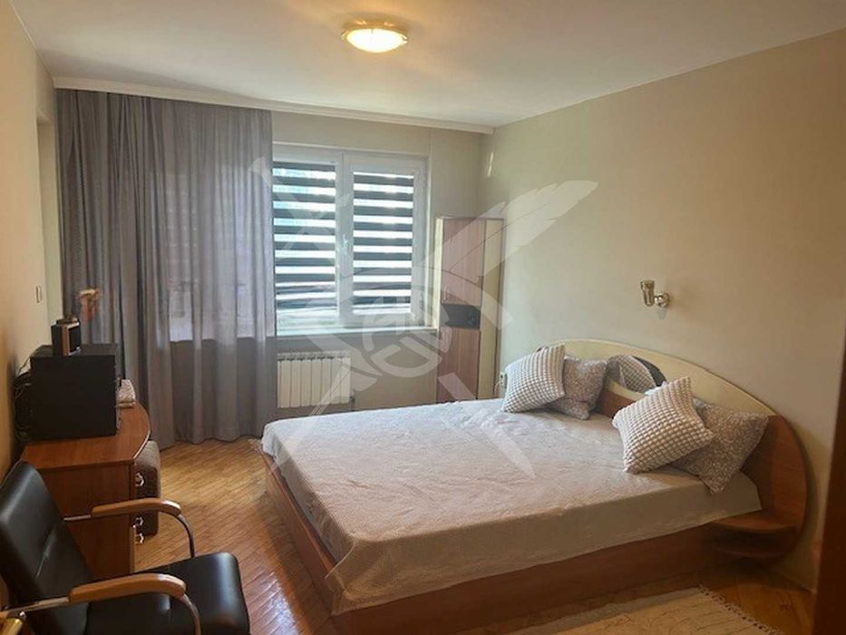 Дава се под наем Двустаен апартамент в София, Оборище - 70 кв.м за 840 € - Снимка #3