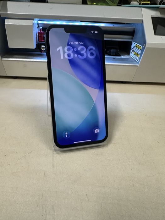 Iphone 13 / 128 gb / 100 % baterie / folie sticla cadou