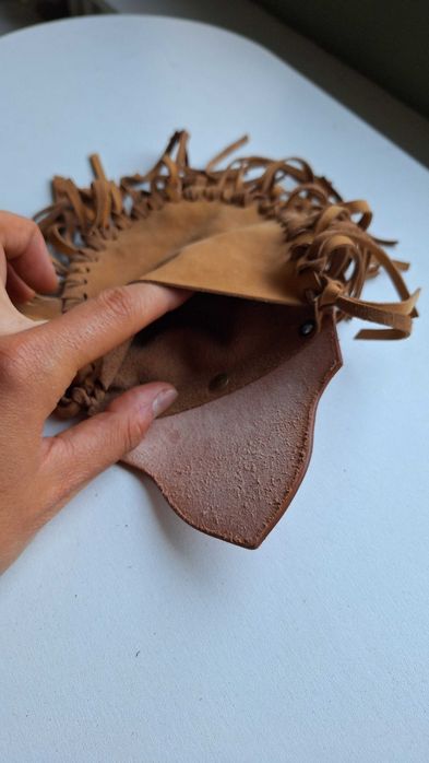 Кожен етно несесер РЪЧНО ИЗРАБОТЕН с ресни – УНИКАТ