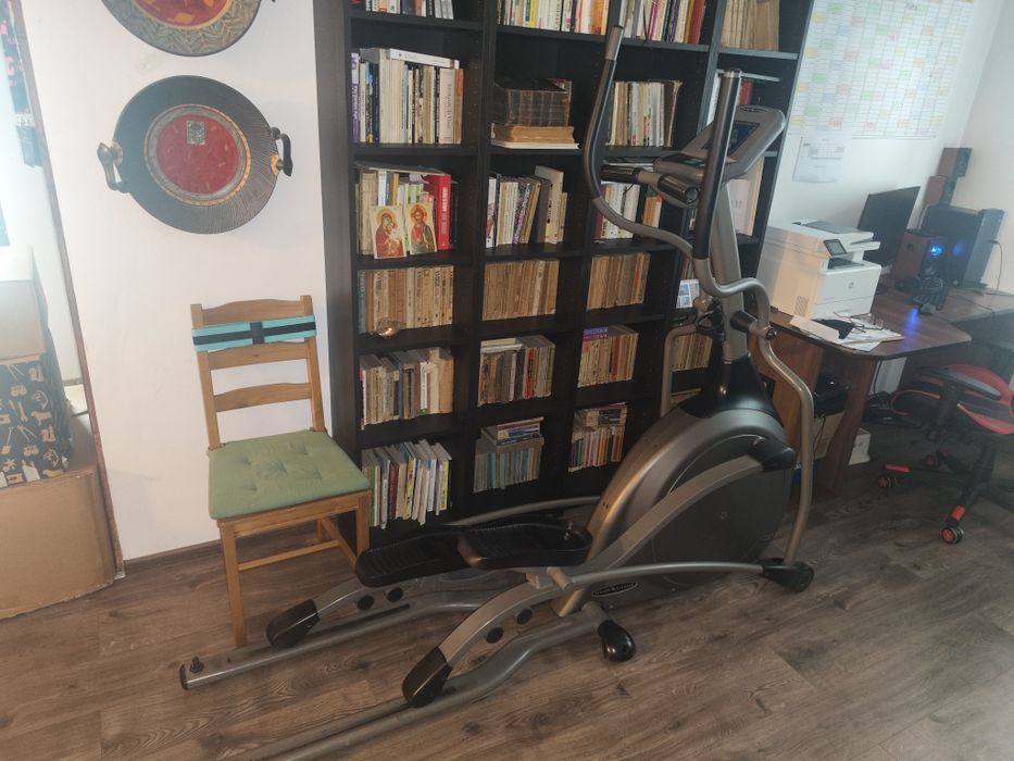 Vision Fitness Elite Eliptical Trainer X6100