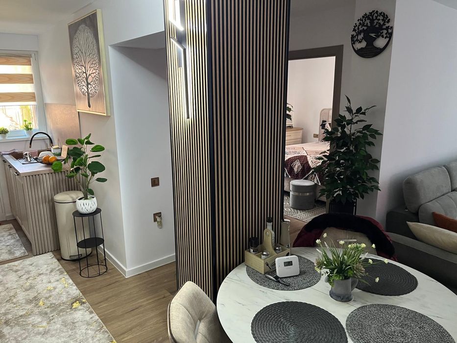 Vand Ap.2 camere Ultracentral Finisat