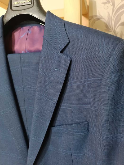 Костюм Италия шерсть р. 48