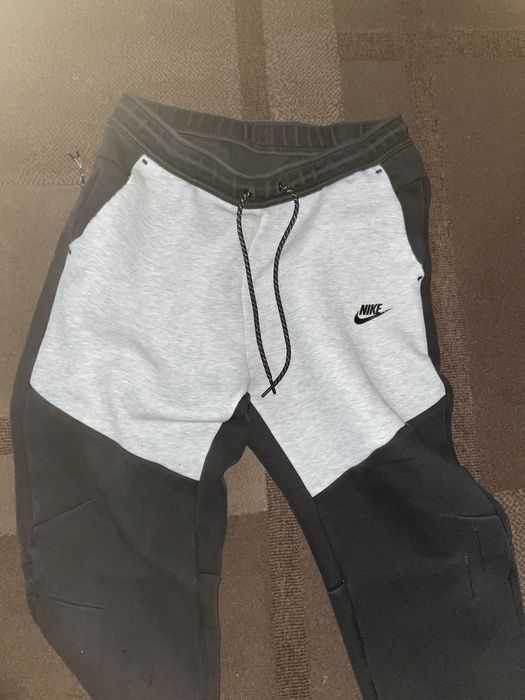 Оригинално nike tech fleece долнище