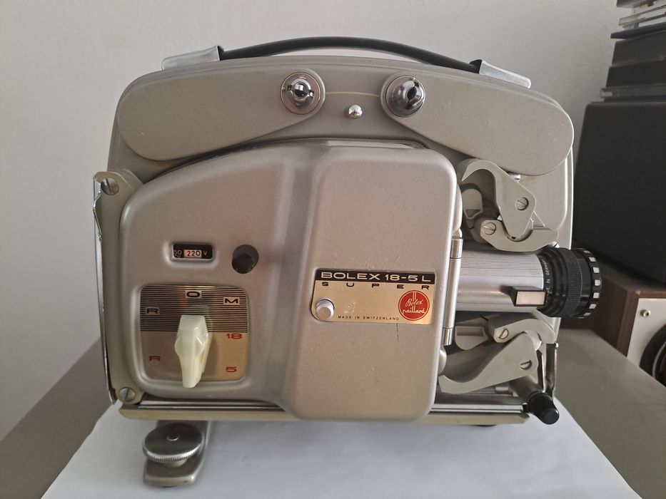Colecție!!! Bolex Paillard- camera filmat si proiector film 8mm
