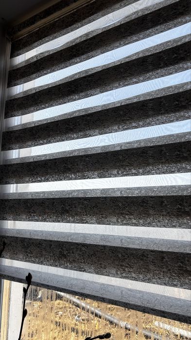 Ролл-шторы день ночь