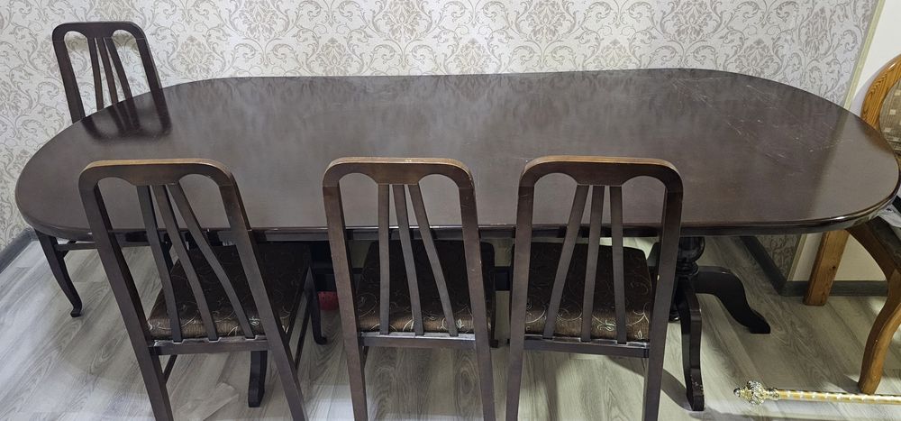 Стол и стуляяяяя