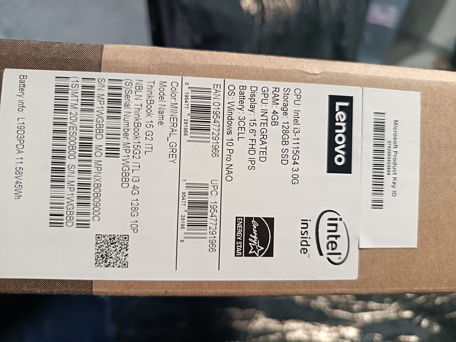 Vând laptop lenevo nou