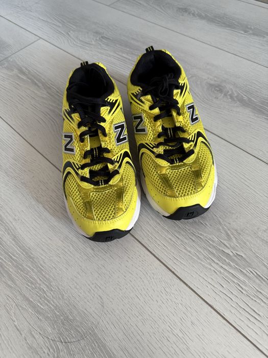 Продам крутые кросовки