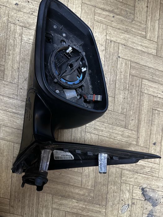 Огледало БМВ Ф10-11.