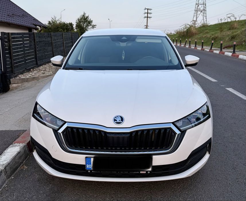 SKODA Octavia 2023 — imagine 3