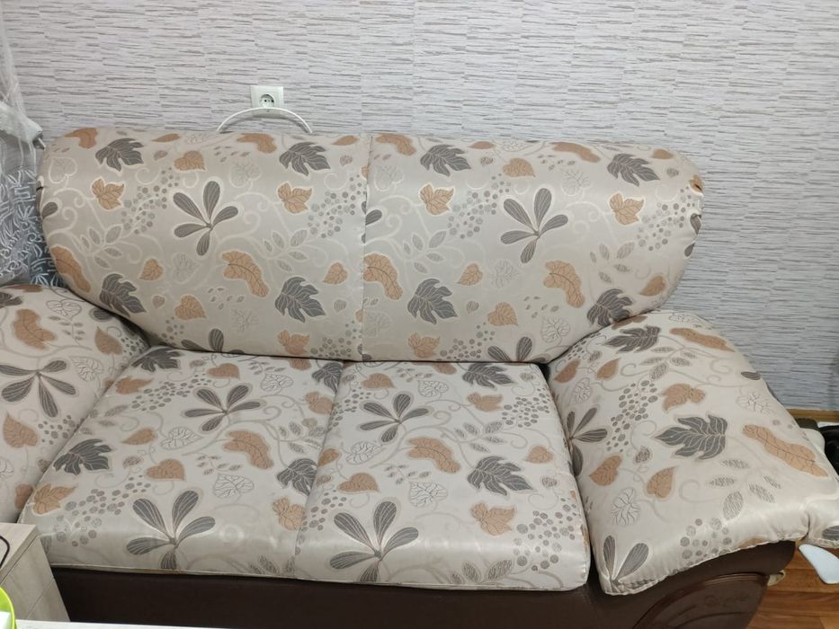 Продам диван. Тройка