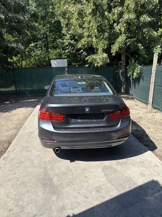 Piese/dezmebrari bmw seria 3 F30 2.0 diesel 184 cp din anul 2013 cod culoare B39 motorizare N47D20C