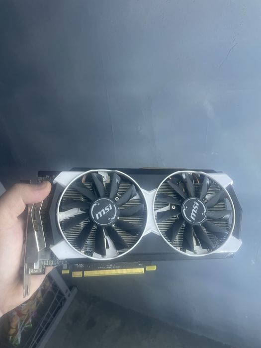 Radeon R9 380 2gb gddr5