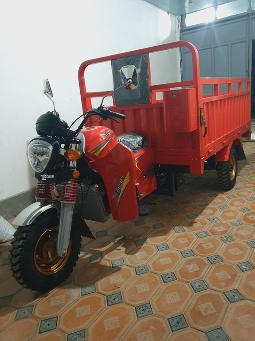 Lochin Motosikil