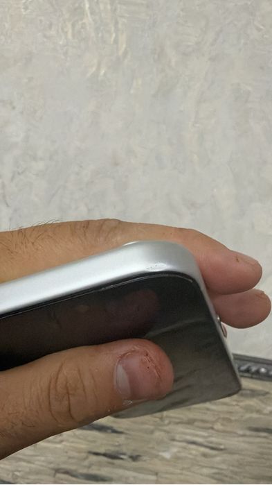 Продаю Iphone 17 pro