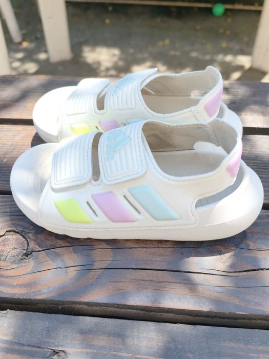 Сандали Adidas 27 номер
