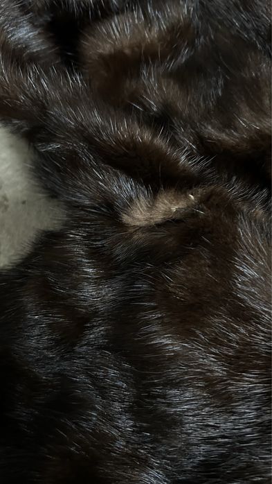 Продам норковую шубу