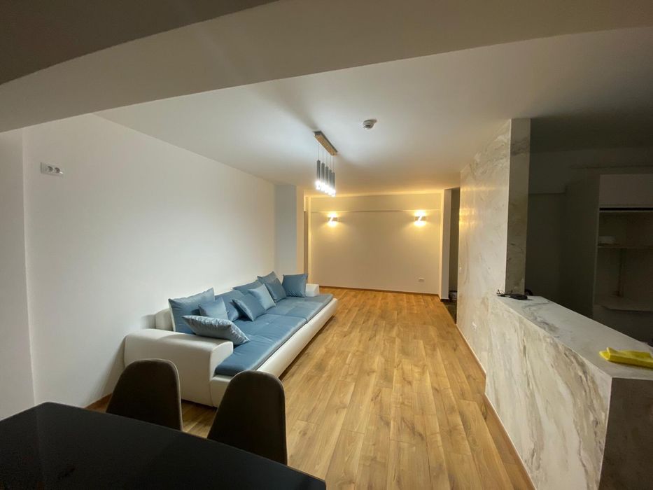 Proprietar Vand Apartament 3 camere Valea Lupului