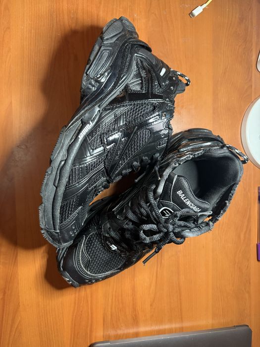 balenciaga runner