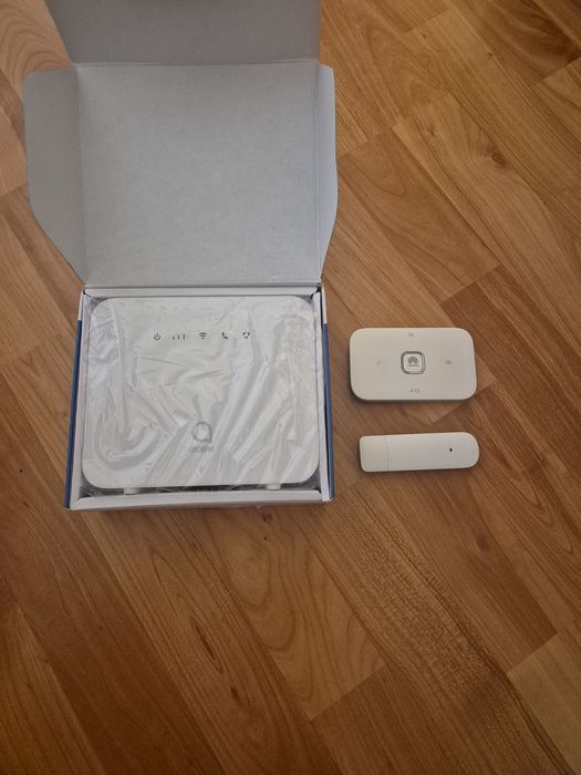 Rutere wireless Alcatel și Huawei
