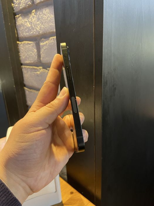 В продаже Айфон 13/128Gb
