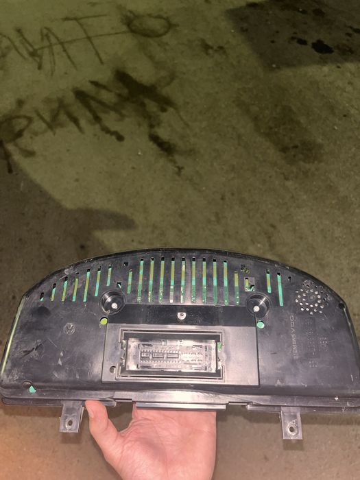 Табло километраж за Пасат Б6