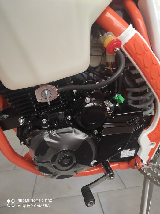 Кросов мотор Нов модел 300 СС кубика Ендуро UpBeat SX-300