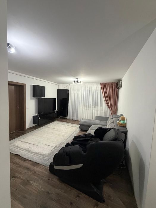 Apartament 4 camere