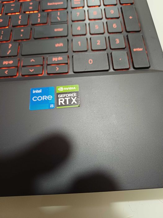 DELL G15 15'' FHD 120hz i5 11gen RTX3050 16GB RAM