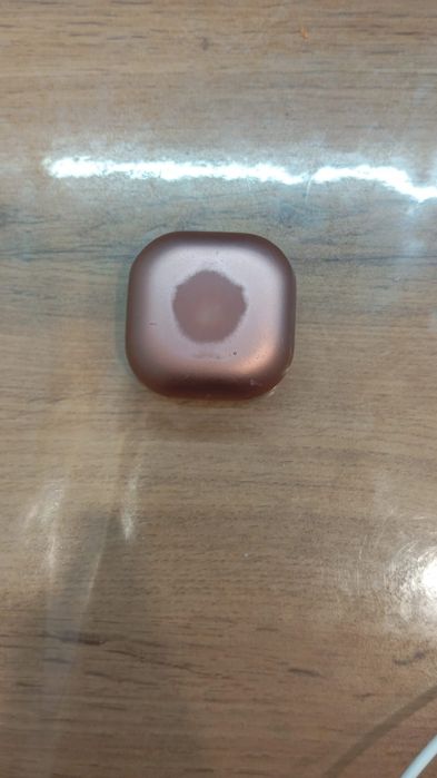 Наушники Samsung Galaxy Buds Live