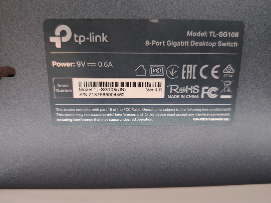 Switch TP-LINK TL-SG108, 8 x 10/100/1000Mbps