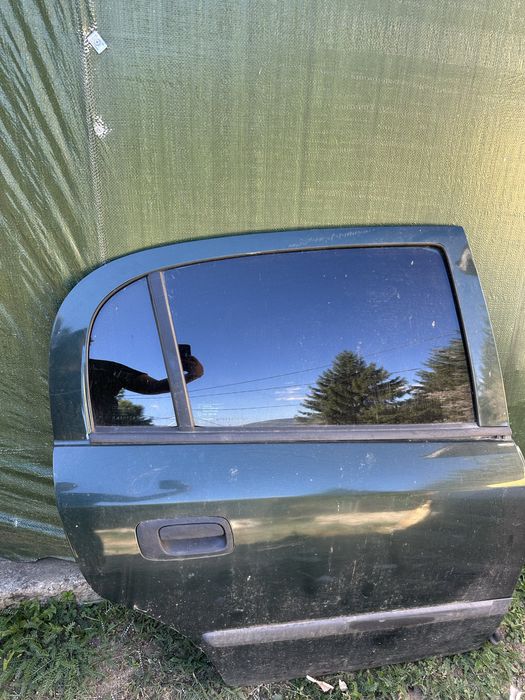 Части за опел астра г