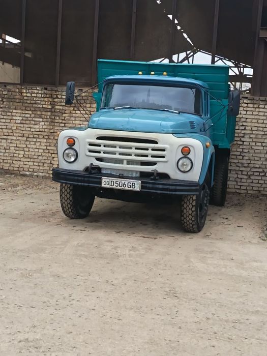 Зил сотилади 1990