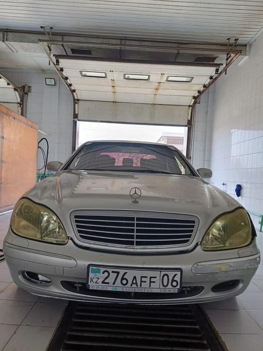 Продаю Mercedes-Benz S-Class W220.