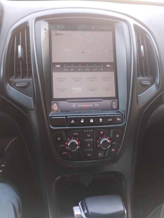 Opel Astra j automată