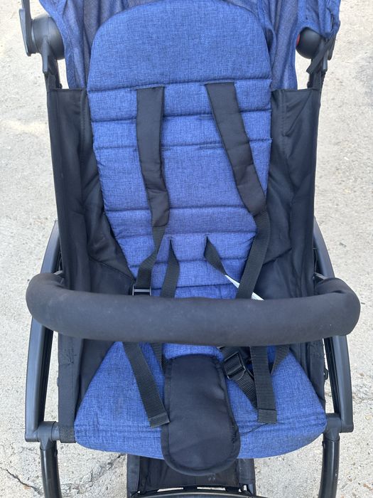 Продам коляску легкую