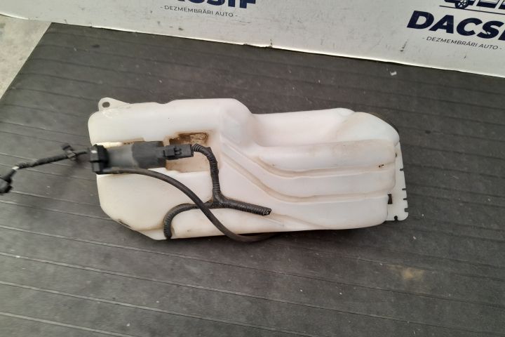Vas lichid parbriz 28910JD000 28910JD000 Nissan Qashqai prima generat