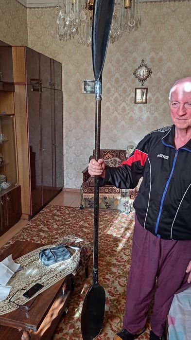 Продаю висло для байдарки.