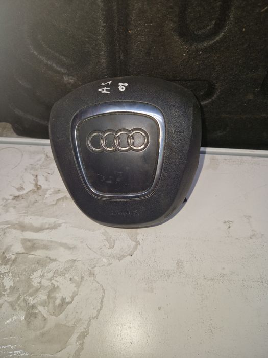 Airbag volan Audi A5 2008 cod 8K0880201g