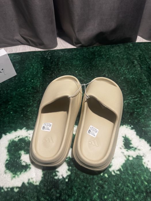 yeezy slides marimea 43