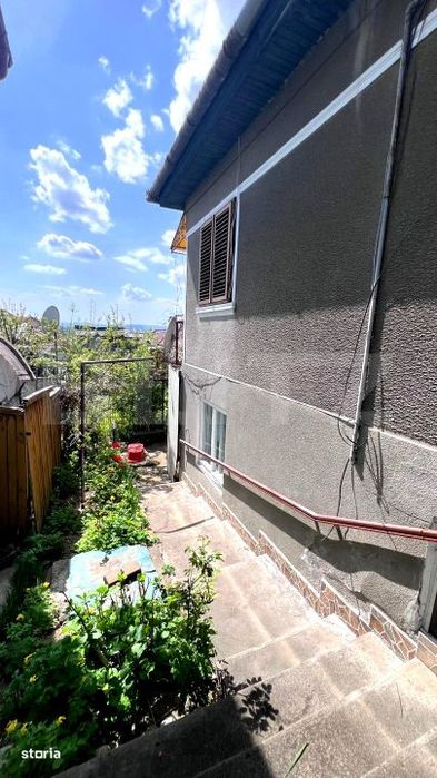 Casa individuala cu 4 camere,120 mp utili,345 mp teren,Blaj